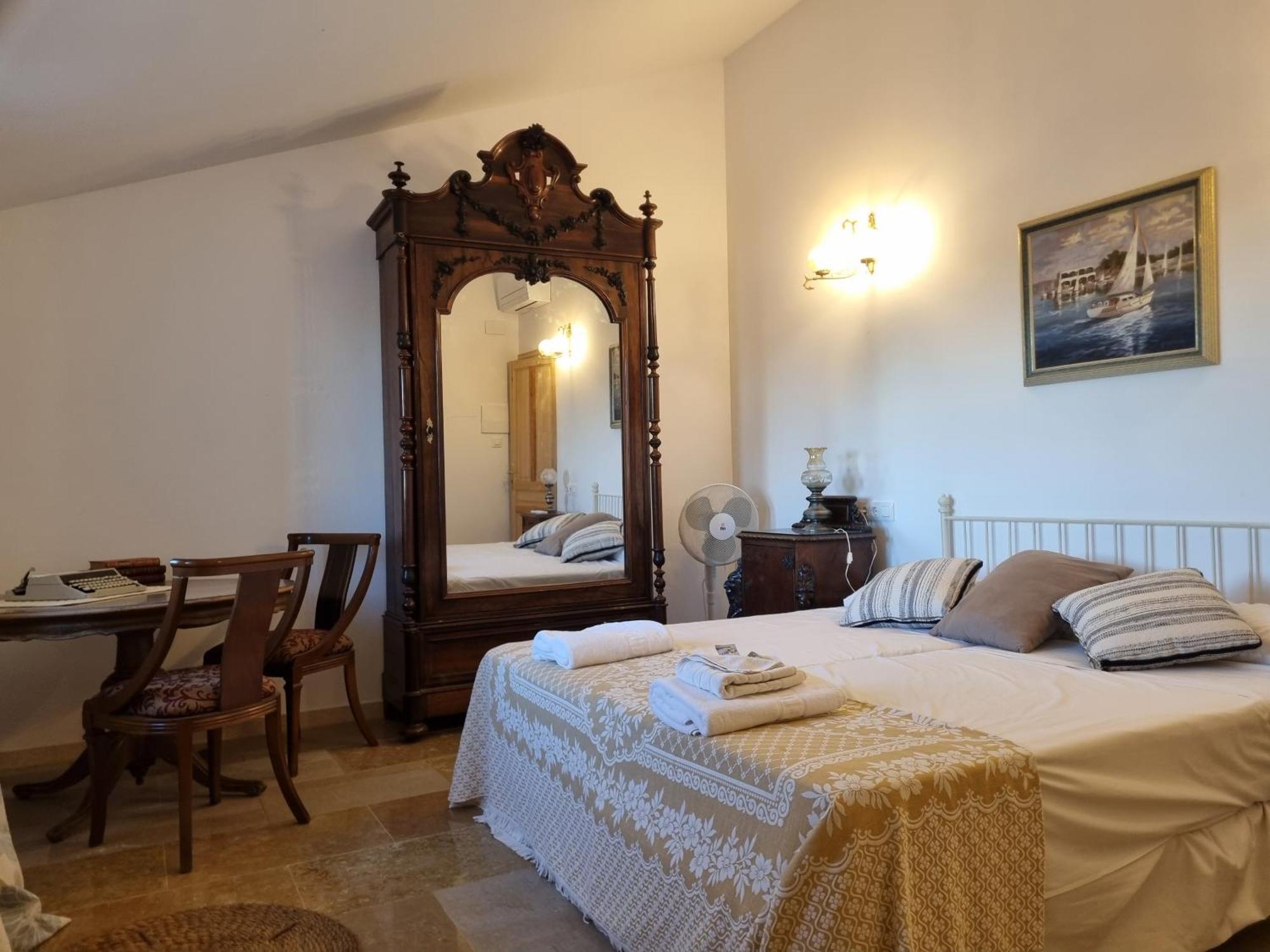 Hotel Castell GranAdella L'Ampolla Esterno foto
